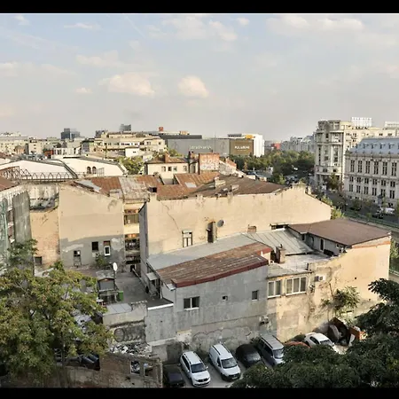 Roof Βουκουρέστι