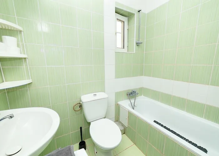 Roof * Бухарест